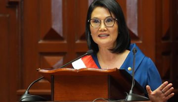 Keiko Fujimori comenzó su mandato presidencial con un aumento del salario mínimo en Perú