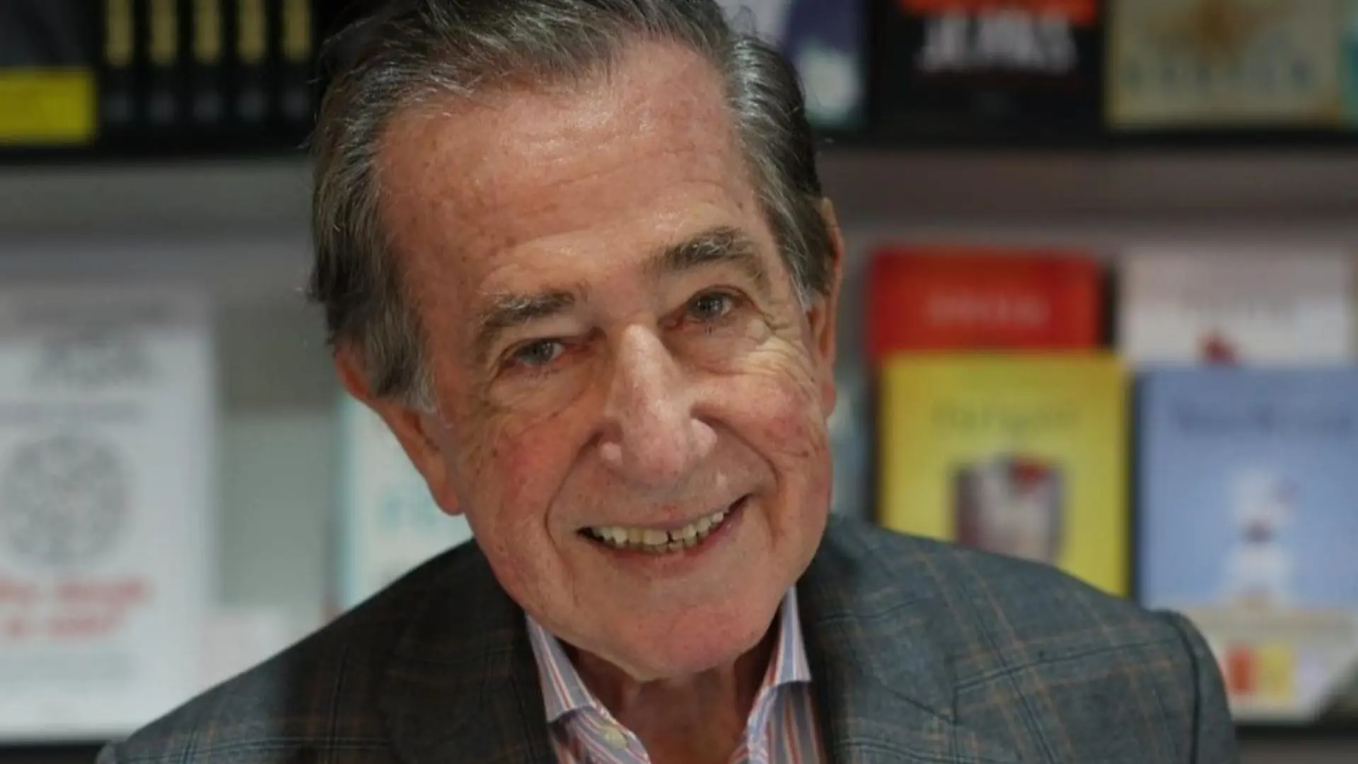 Enrique Rojas, psiquiatra: «Una persona feliz es aquella que ha sabido diseñar un proyecto de vida coherente y realista, con los pies en la tierra»