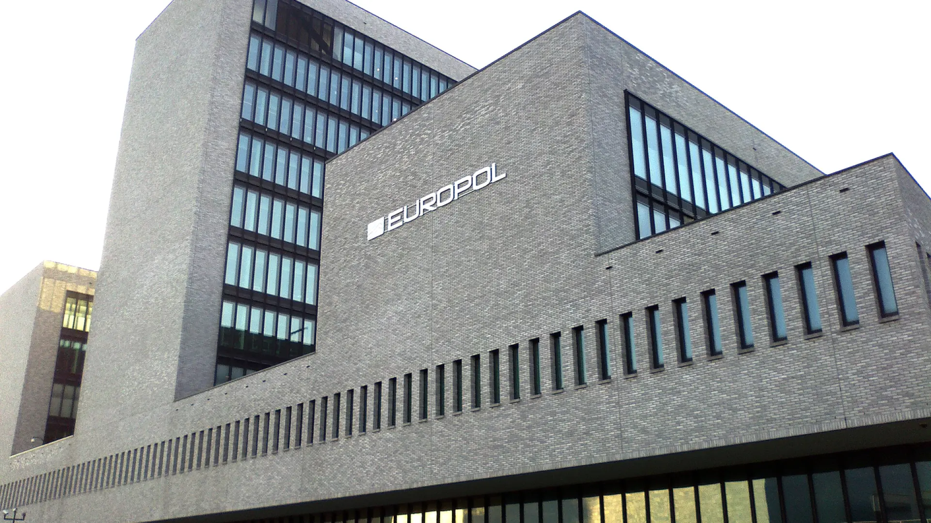 Europol identifica 156 víctimas de redes misóginas y sospechosos de agresiones sexuales facilitadas por drogas