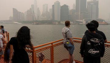 Nueva York, bajo alerta por un inusual fenómeno que contamina el aire antes de la llegada de la Selección argentina