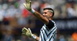 Se filtró el discurso de Dibu Martínez en el entretiempo de la final del Mundial: «Vamos para adelante, para atrás juegan los…»