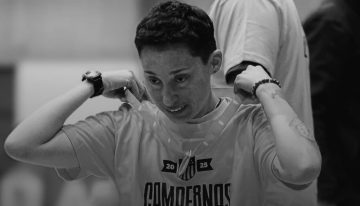Luto en Uruguay: murió la kinesióloga del plantel femenino de futsal de Peñarol que conmovió con su lucha contra el cáncer de mama