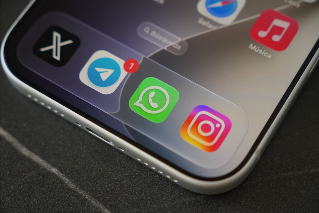 Los grupos de WhatsApp cambian hoy: se acabó el "ay, perdona, es que lo tenía silenciado" 