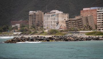 Banco de Desarrollo del Caribe aprobó un millón de dólares para reconstrucción de Venezuela