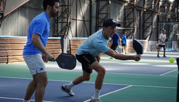 Es psicólogo, jugará el Mundial de pickleball para Argentina y vende rifas para poder viajar a Vietnam