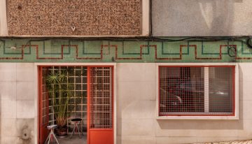 De local comercial abandonado a refugio urbano: así se ha transformado esta casa poco convencional en el corazón de Lisboa