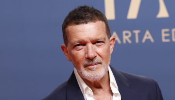 Antonio Banderas cumple 66 años: «Lo llevo bien, no he renunciado a nada. El infarto me hizo darme cuenta de que estaba haciendo muchas cosas que no necesitaba y las eliminé»