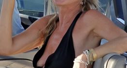 El uniforme de Kate Moss en la playa (y su bañador) lleva siendo el mismo 20 años y tú seguro que lo tienes en el armario