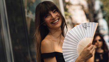 Katrina Riera, farmacéutica: «La caída del cabello en otoño es un proceso transitorio de renovación capilar, no puede evitarse pero sí se puede minimizar su intensidad»
