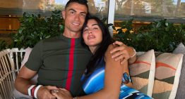 Georgina Rodríguez y Cristiano Ronaldo renuncian al vestido y el chaqué y se casan en el salón de su casa con dos impecables trajes de Gucci
