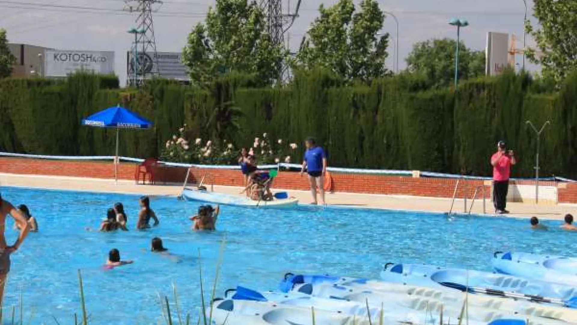 Ni piscina ni playa son iguales: los pediatras aclaran dónde hay más riesgo de otitis infantil