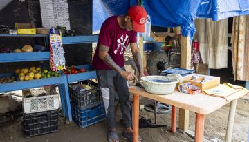 Emprender, una vía para superar la tragedia de los terremotos en Venezuela