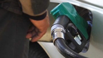 Hacienda sube estímulo fiscal a gasolinas Magna y premium, pero lo recorta al diésel