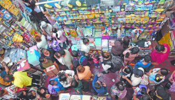Consumo de los hogares cae 0.4% en julio y seguirá débil en lo que resta de 2026: BBVA Research