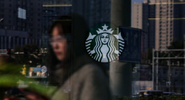 Starbucks reduce unos 220 puestos de trabajo como parte de su plan de reestructuración