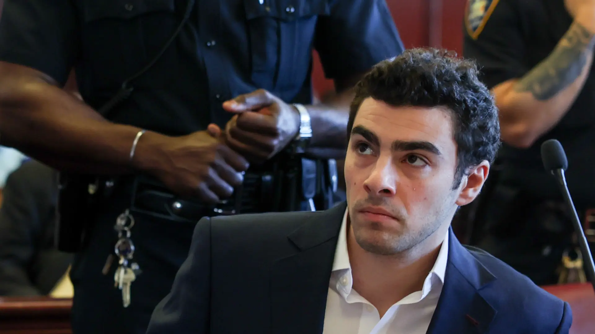 Luigi Mangione, acusado de asesinar al director ejecutivo de UnitedHealthcare, se declarará culpable este viernes