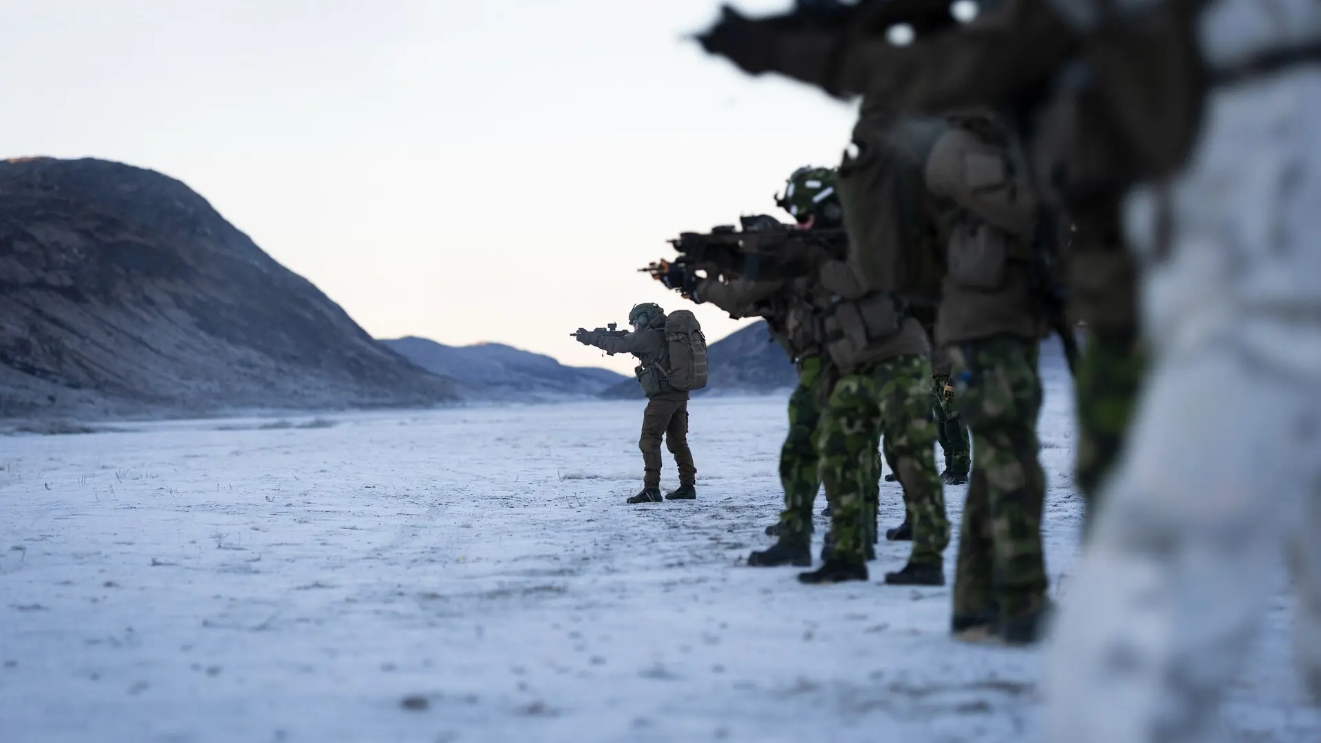 Llegan a Groenlandia los primeros reclutas de Dinamarca que harán el servicio militar en la isla tras las amenazas de Trump