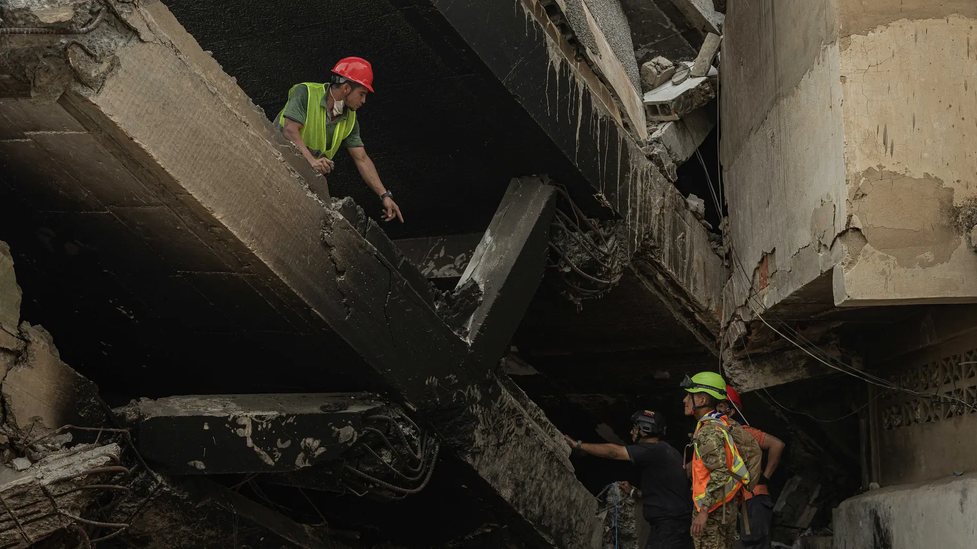 Asciende a 6.301 la cifra de muertos por el doble terremoto en Venezuela