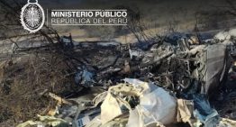 Trece muertos al caer avioneta con turistas cerca de Líneas de Nasca en el sur de Perú