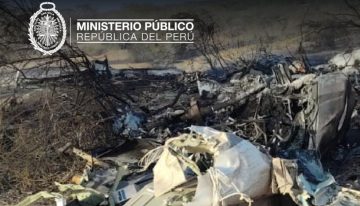Trece muertos al caer avioneta con turistas cerca de Líneas de Nasca en el sur de Perú