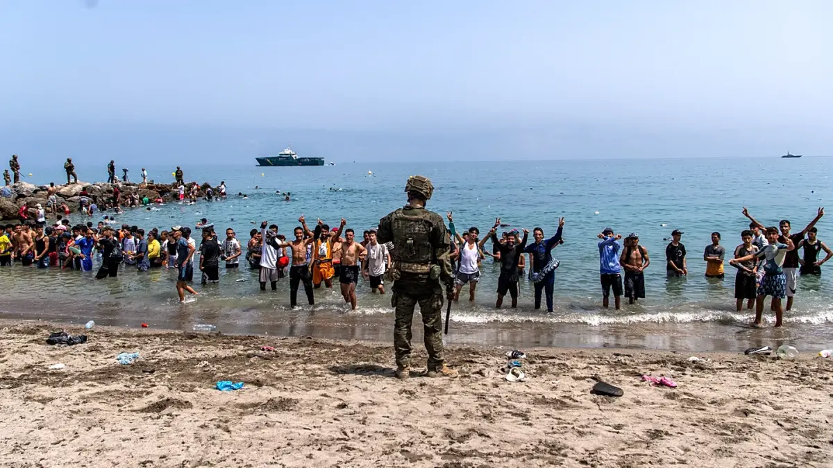 España anuncia normalidad en Ceuta en medio de crisis diplomática
