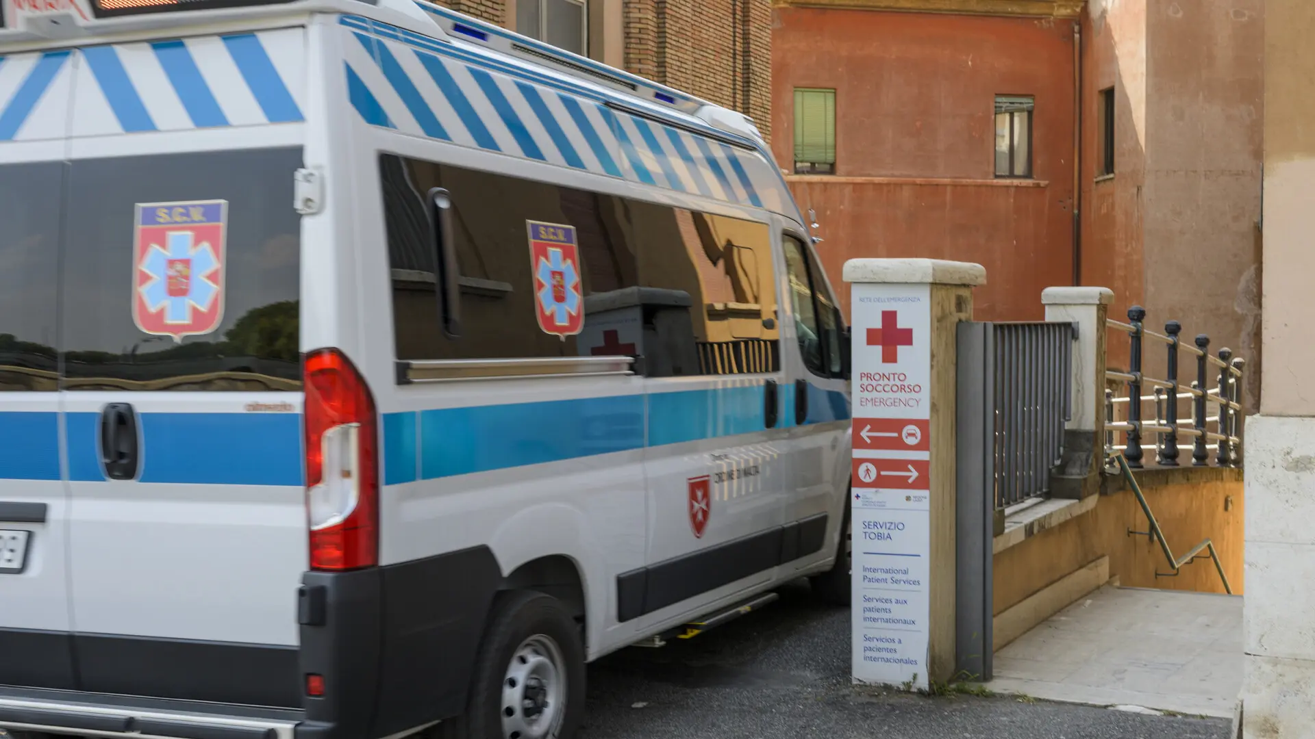 Un accidente de tráfico en el centro de Italia deja al menos seis muertos y 30 heridos