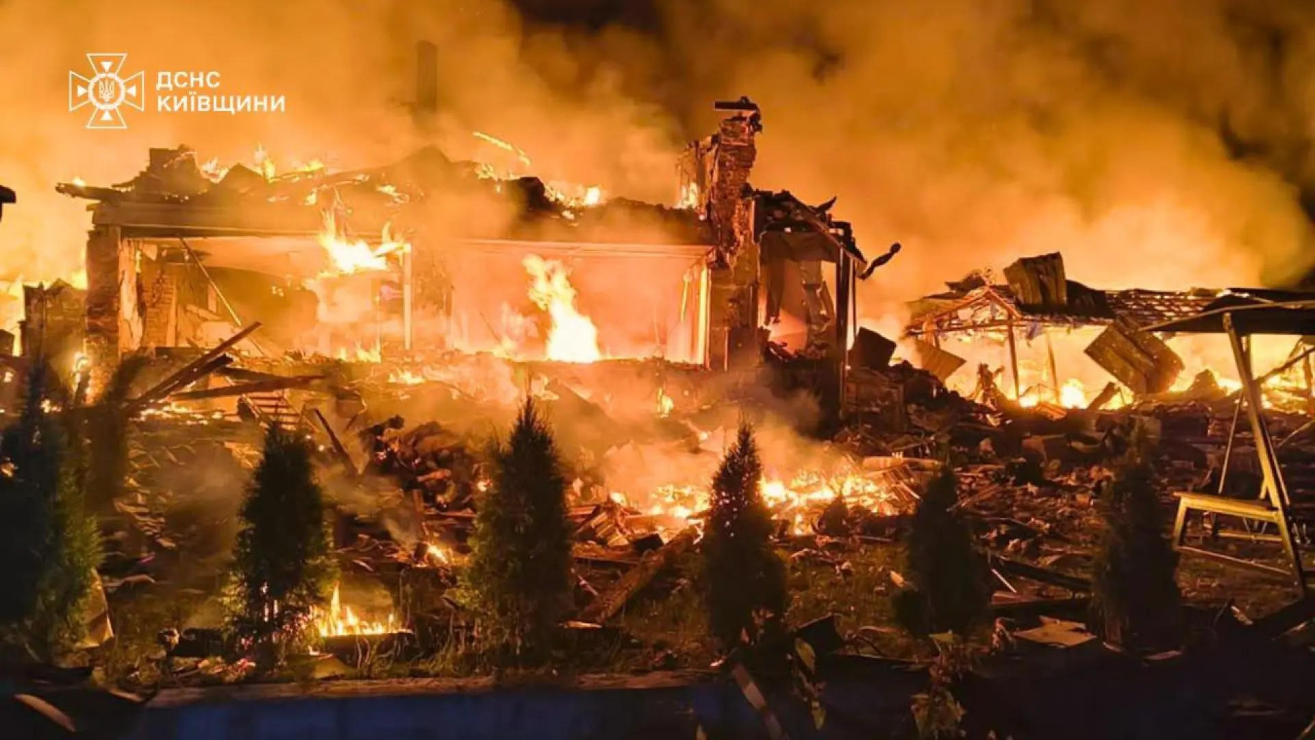 Mueren cuatro personas y varias resultan heridas en un nuevo ataque ruso sobre Kiev