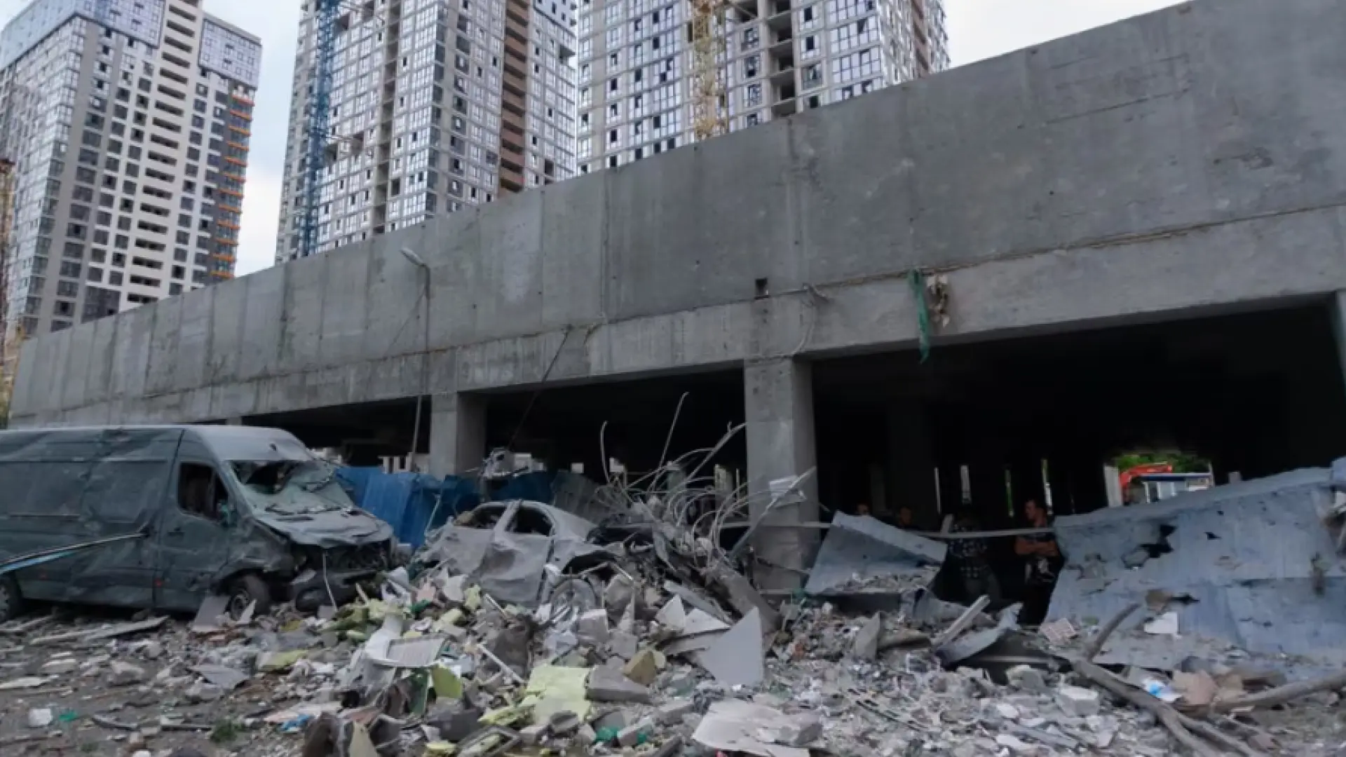 Ucrania deja al menos 12 muertos en uno de sus ataques más mortíferos contra Rusia