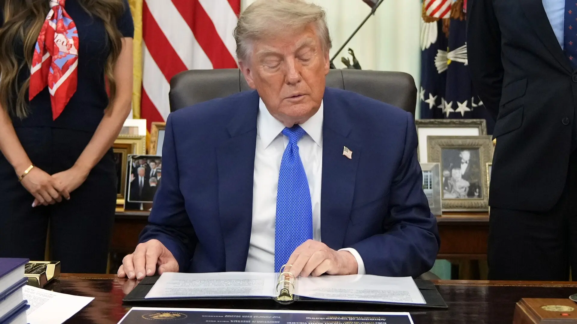 Trump reduce las vacunas infantiles recomendadas pese a las críticas de expertos y de algunos republicanos