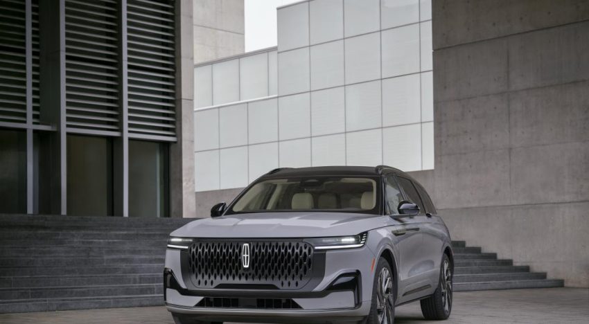 Lincoln Nautilus 2027: el SUV más vendido de la marca renueva imagen, colores e interior