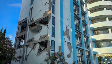Terremoto de magnitud 7.7 en Indonesia deja al menos un muerto