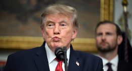 Trump revela nuevo helipuerto en la Casa Blanca en medio de un frenesí de obras