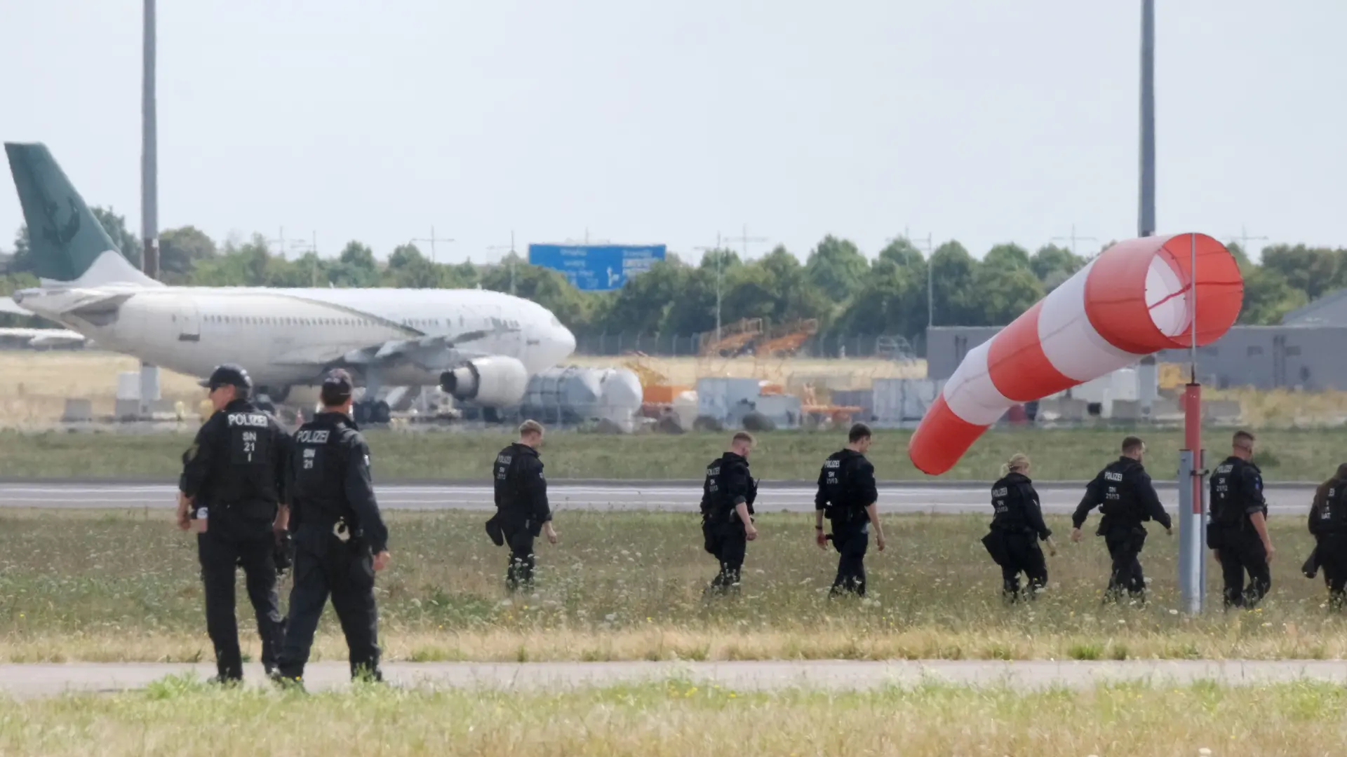 Hallan otro dron y explosivos ligados al presunto intento de atentado en Leipzig