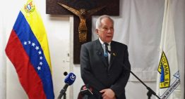 En su 81° aniversario la FMV exige elecciones presidenciales y alerta sobre el colapso hospitalario
