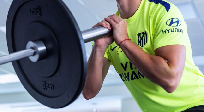 En España dicen que Julián Alvarez «explotó» y se le plantará a Simeone para dejar el Atlético de Madrid: ¿qué posición tomará el vestuario?