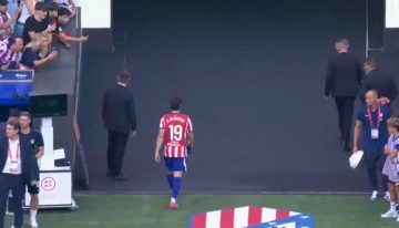 Horas decisivas para Julián Alvarez: entre los silbidos de los hinchas del Atlético y un deseo que está lejos de Madrid