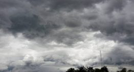 Inameh prevé lluvias y actividad eléctrica por el paso de la onda tropical 38 por Venezuela este #18Ago