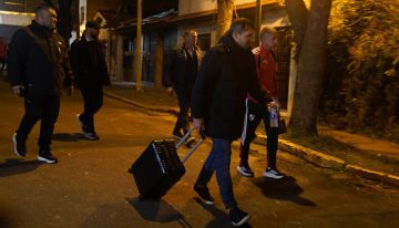 Eduardo Coudet vivió otra tarde de terror con River: cruce con plateísta, enojo por su WhatsApp y poca autocrítica en Tigre