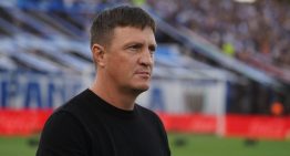 Platense se quedó sin DT a una semana de los octavos de final de la Copa Libertadores: el comunicado de la salida de Walter Zunino
