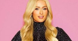 VIDEOS: Paris Hilton sorprendió a todos al posar con la bandera de Venezuela