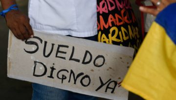 Profesores universitarios denunciaron pérdida del 95 % de su poder adquisitivo
