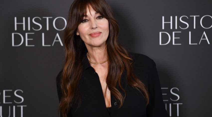 Kuki Jiménez, estilista, sobre el flequillo cortina de Monica Bellucci: «Disimula las líneas del envejecimiento, como las arrugas de la frente o las patas de gallo»