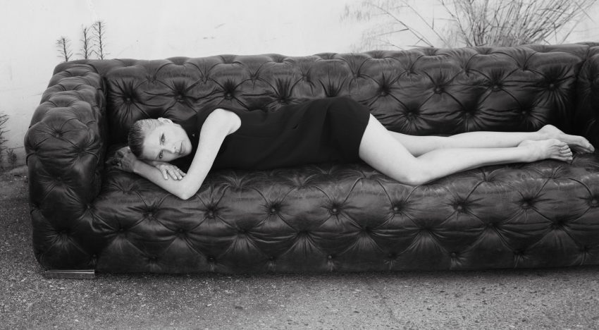 Sofá, peli y mantita: el plan de las tardes de otoño se hace aún más apetecible con estos sofás y sillones y de diseño