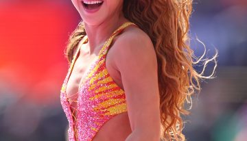 Shakira (49 años): «Para darlo todo en mis conciertos, entreno 6 días por semana, combinando fuerza, HIIT, natación, cardio y baile»