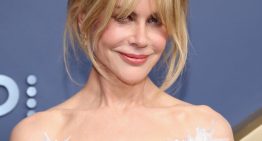 Jehosua Vogele, estilista capilar, sobre el flequillo de Nicole Kidman en los Premios Emmy 2026: «Tiene un efecto lifting sin bisturí que ilumina y se adapta al rostro sin endurecer las facciones»