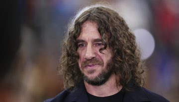 Carles Puyol (48 años): «Nunca he ido al gimnasio, voy a empezar ahora. Sí he hecho pilates toda mi carrera; pero siempre he hecho deportes al aire libre (además del fútbol)»