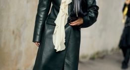 De la más romántica a la más formal pasando por la más tendencia (la oriental, claro), 10 blusas de otoño que elevan cualquier look con vaqueros o faldas midi