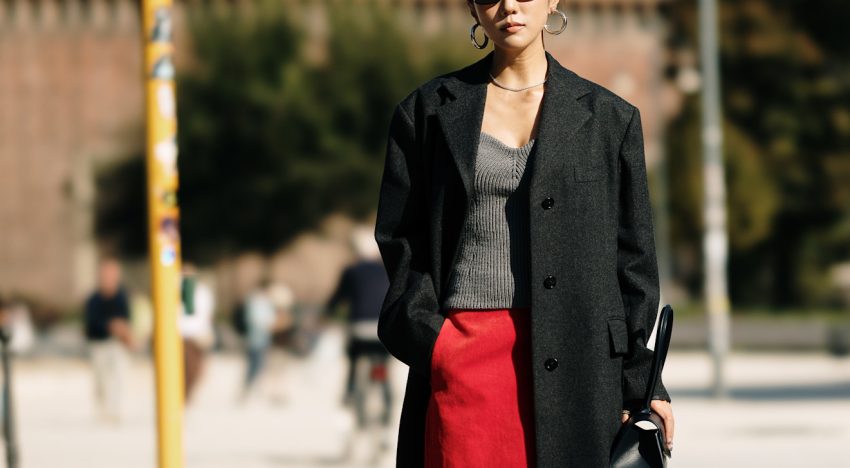 Esta es la combinación de colores tendencia de temporada (muy fácil de llevar) y que las expertas en moda eligen para ir a los desfiles