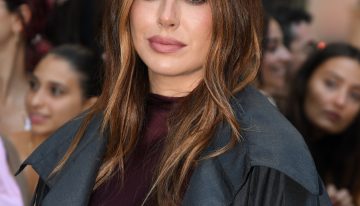 El maquillador Fer Martínez, analiza el maquillaje de Blanca Suárez: «Para lograr volumen en los labios no siempre consiste en perfilarlos, hay que jugar con las luces y las sombras»