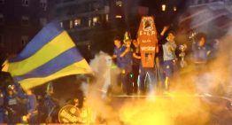 El polémico festejo de Rosario Central por la Supercopa Internacional: los jugadores mostraron un ataúd con la foto de Juan Sebastián Verón